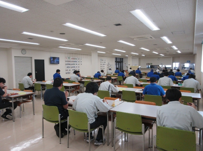 社員食堂（春日井工場）